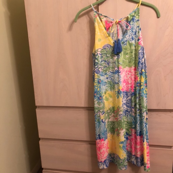 New LillyPulitzer Spaghetti Floral Tropical Dress w/ Tassel Tie Back Detail - Picture 3 of 6